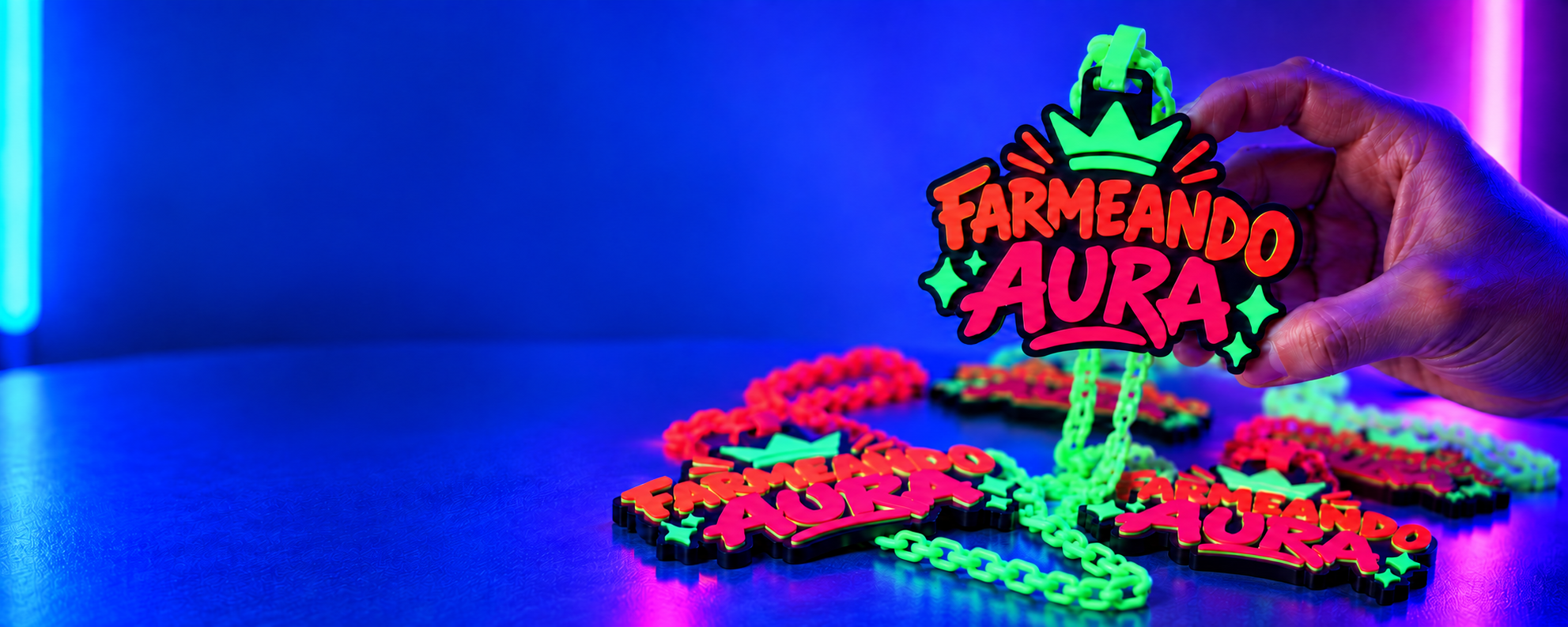 Collar flúor Farmeando Aura con cadena verde